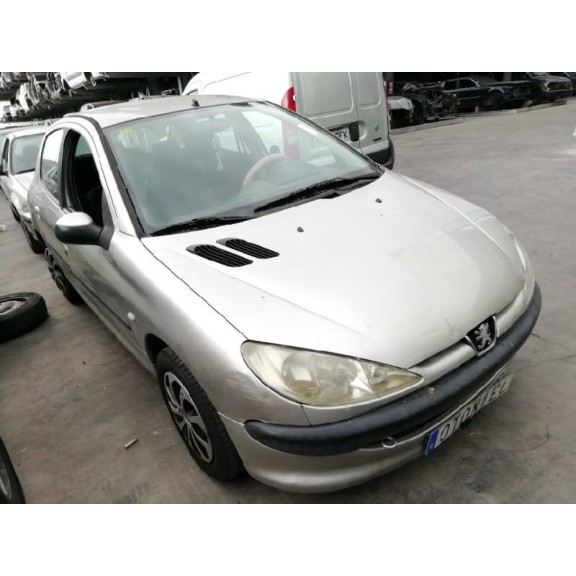 peugeot 206 berlina del año 2004