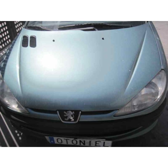 peugeot 206 berlina del año 2000
