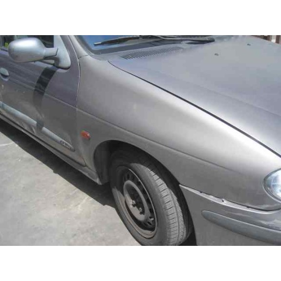 renault megane i fase 2 berlina (ba0) del año 2001