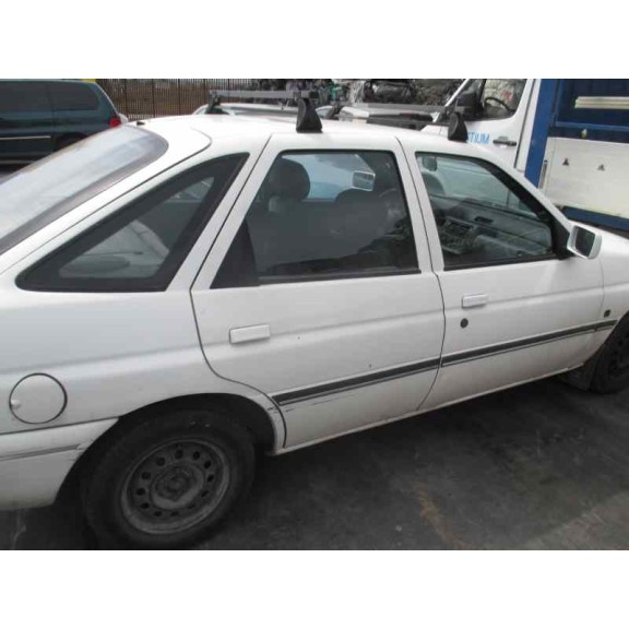 ford escort berlina/turnier del año 1994