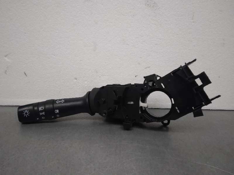 Recambio de mando luces para kia rio basic referencia OEM IAM   