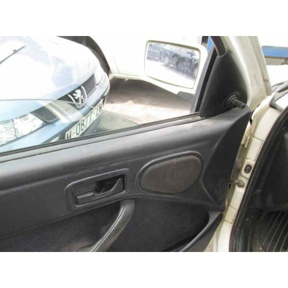 ford escort berlina/turnier del año 1994