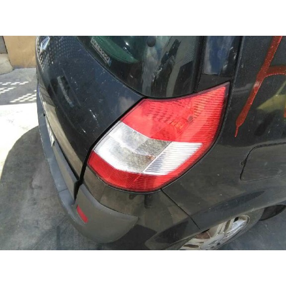 renault scenic ii del año 2005