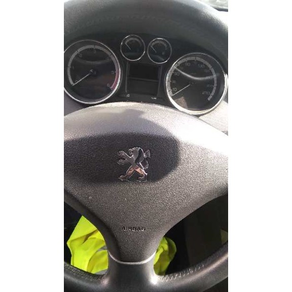 peugeot 308 del año 2011