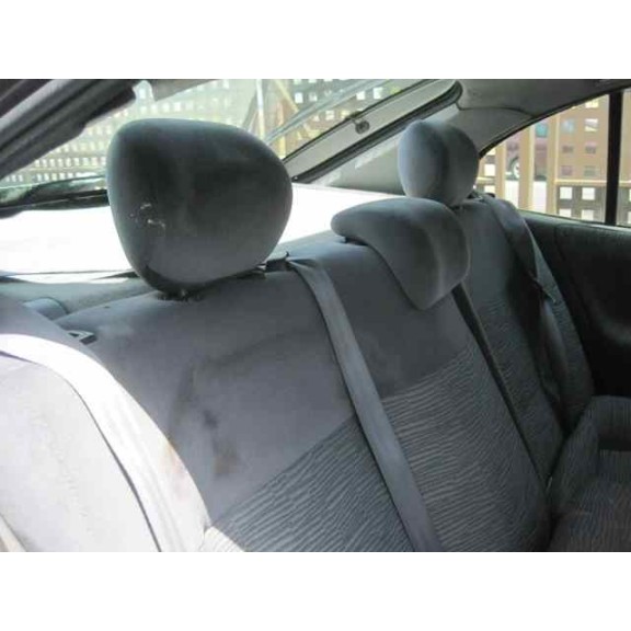 renault megane i fase 2 berlina (ba0) del año 2001