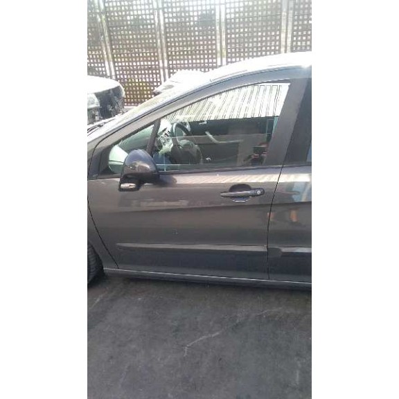 peugeot 308 del año 2011