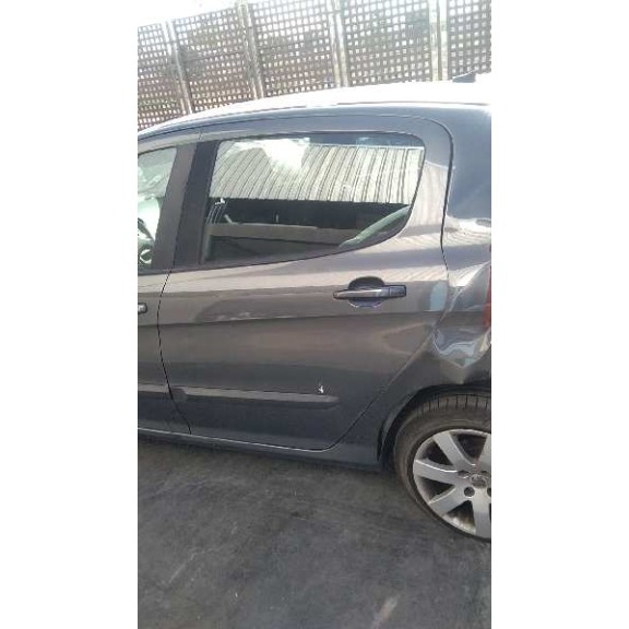 peugeot 308 del año 2011