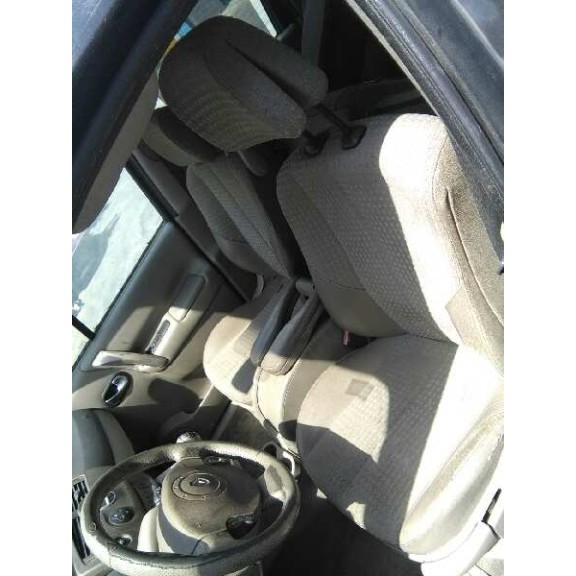 renault scenic ii del año 2005