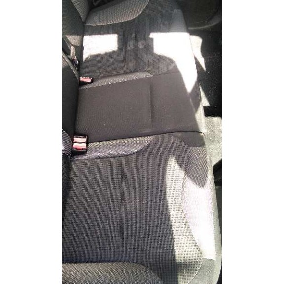 peugeot 308 del año 2011