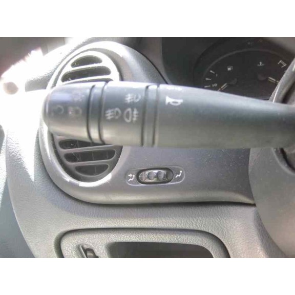 renault megane i fase 2 berlina (ba0) del año 1998