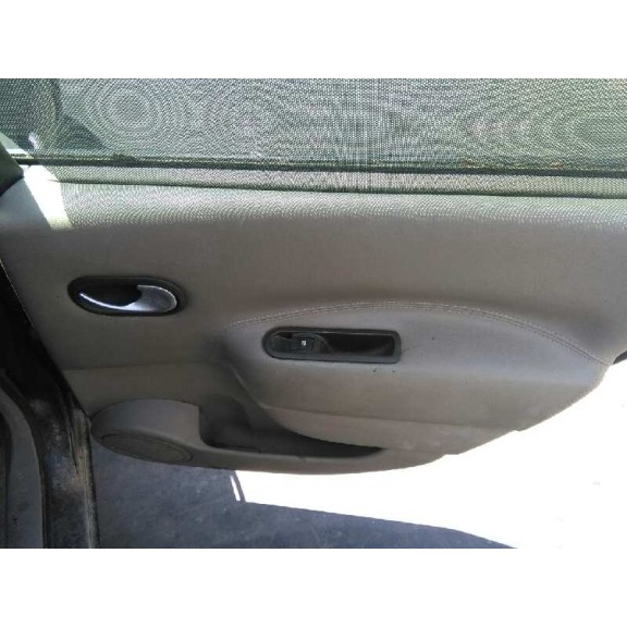 renault scenic ii del año 2005