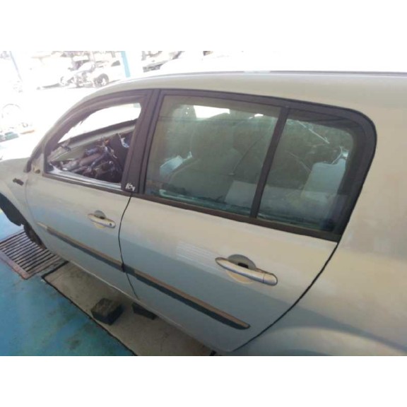 renault megane ii berlina 5p del año 2003