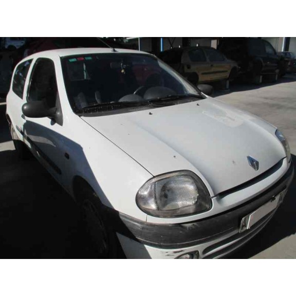 renault clio ii fase i (b/cbo) del año 2000