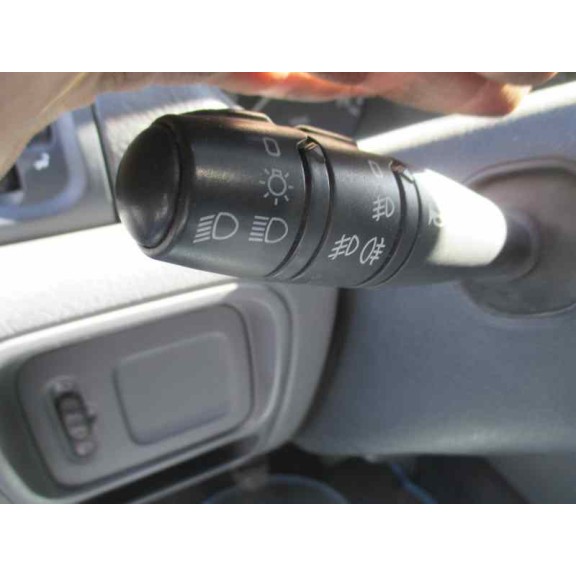 renault clio ii fase i (b/cbo) del año 2000