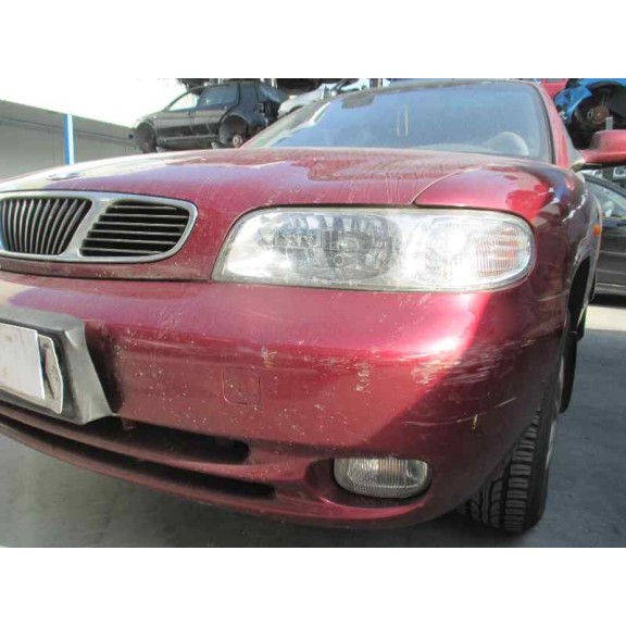 daewoo nubira berlina del año 1998