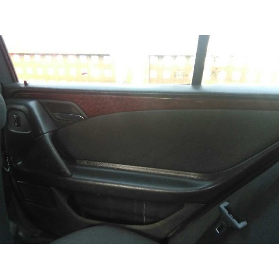 mercedes-benz clase e (w210) berlina diesel del año 2002