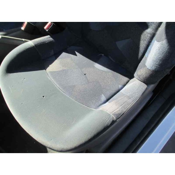 renault clio ii fase i (b/cbo) del año 2000