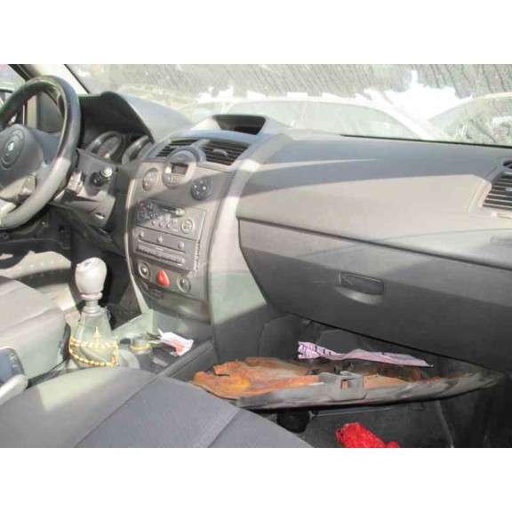 renault megane ii berlina 3p del año 2002