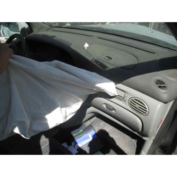 renault megane i scenic (ja0) del año 2001