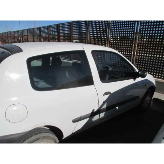 renault clio ii fase i (b/cbo) del año 2000