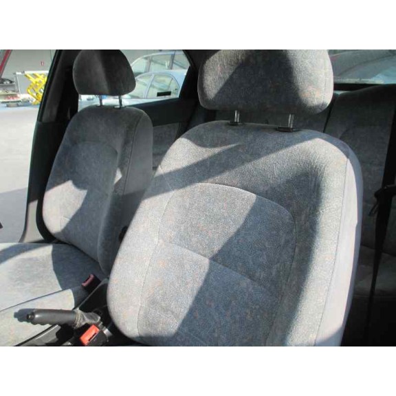 daewoo nubira berlina del año 1998