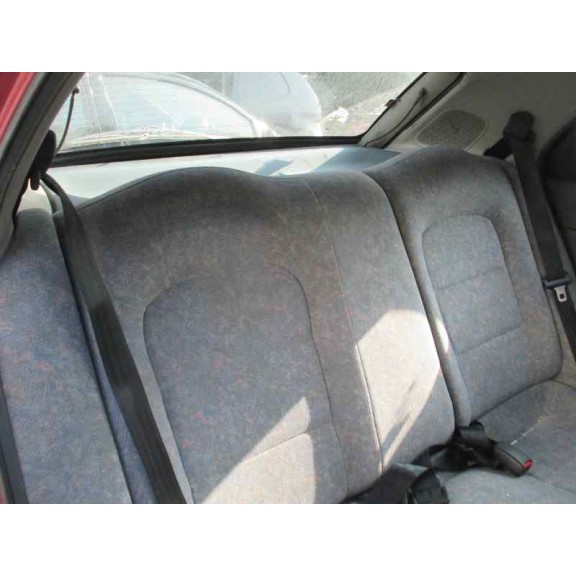 daewoo nubira berlina del año 1998