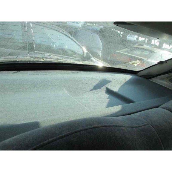 daewoo nubira berlina del año 1998