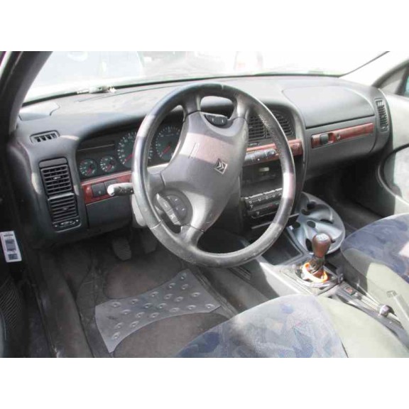 citroën xantia berlina del año 1999