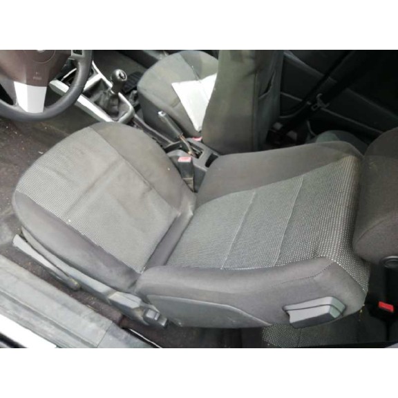 opel astra gtc del año 2006