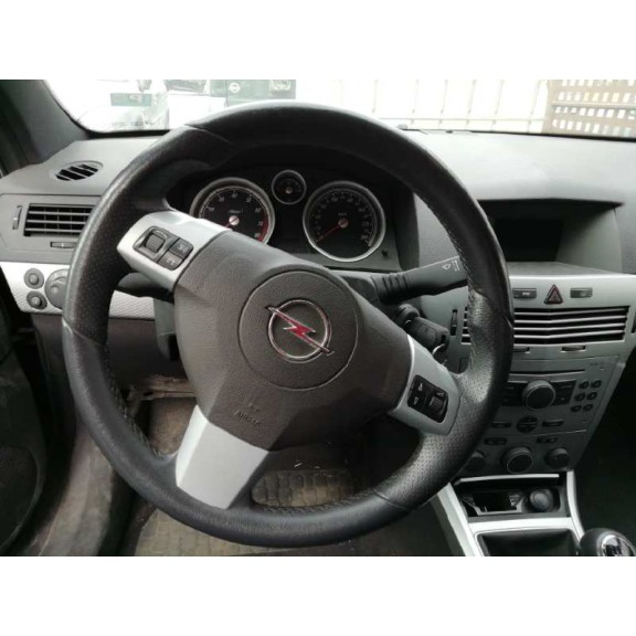 opel astra gtc del año 2006