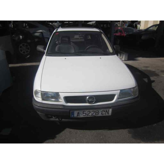 opel astra f berlina del año 1994
