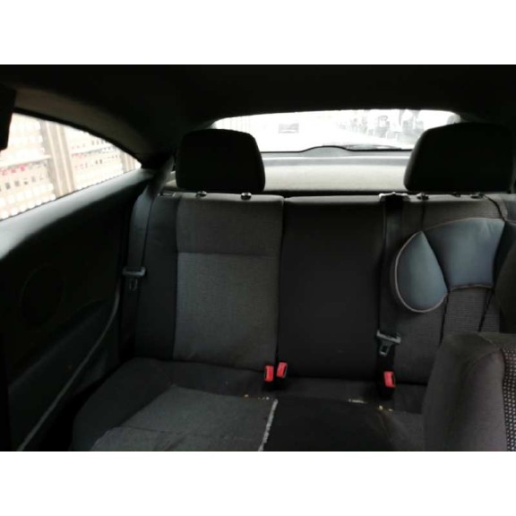 opel astra gtc del año 2006