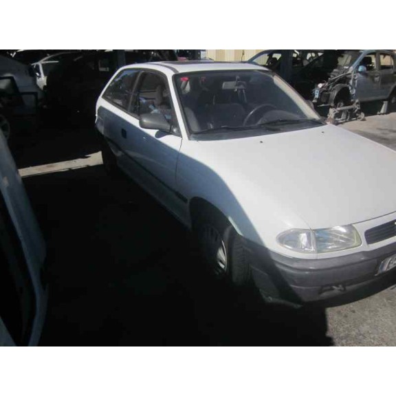 opel astra f berlina del año 1994