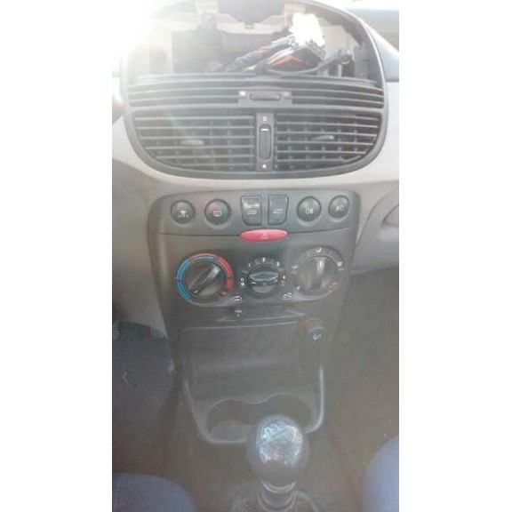 fiat punto berlina (188) del año 2002