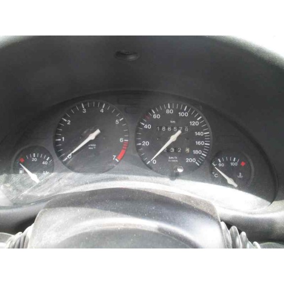 opel corsa b del año 1997