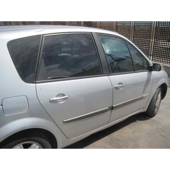 renault scenic ii del año 2005