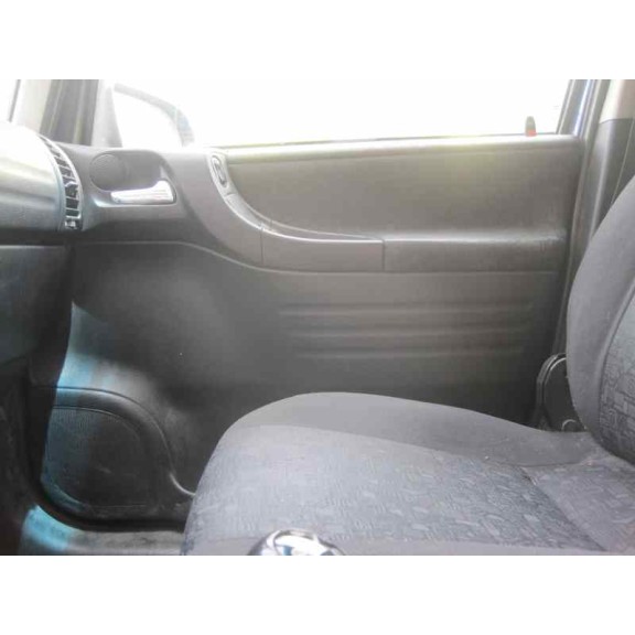 opel zafira a del año 2002