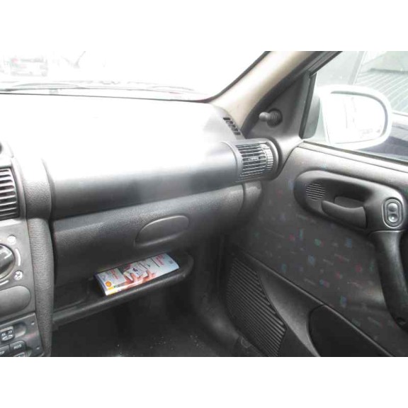 opel corsa b del año 1997