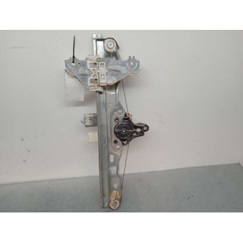 ELEVALUNAS TRASERO DERECHO 82700HV00C 6 PINS