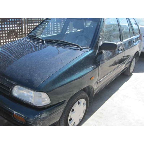 kia pride del año 2000