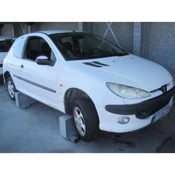 peugeot 206 berlina del año 1999