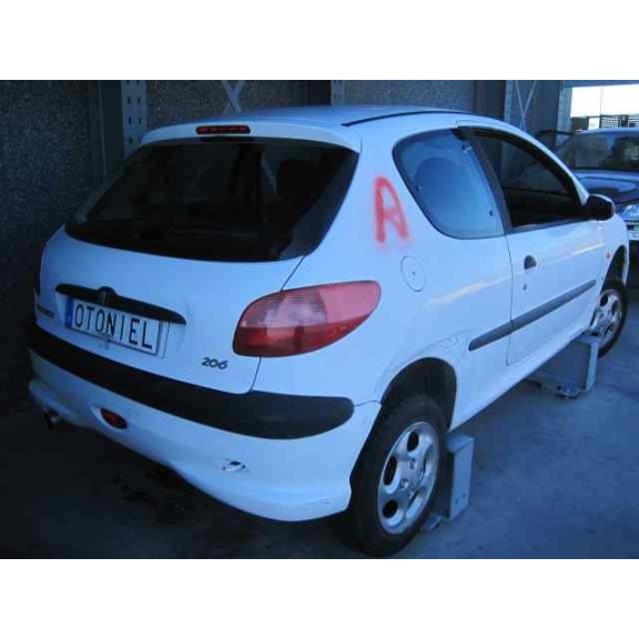 peugeot 206 berlina del año 1999