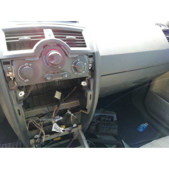 renault megane ii berlina 3p del año 2006