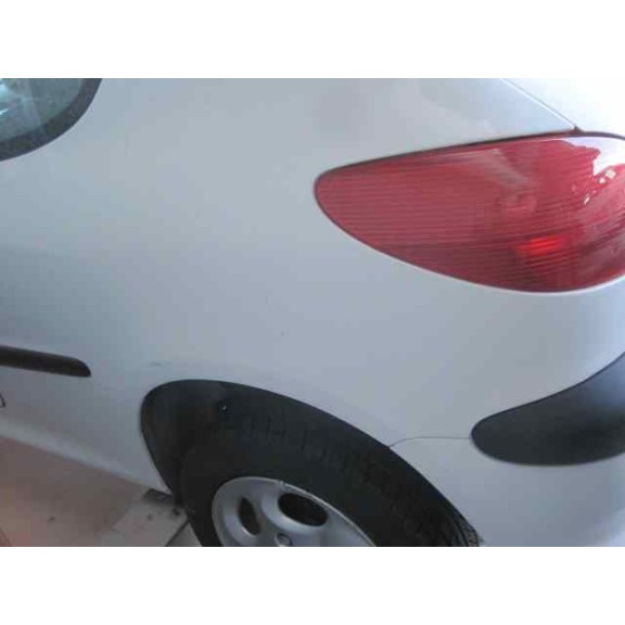 peugeot 206 berlina del año 1999