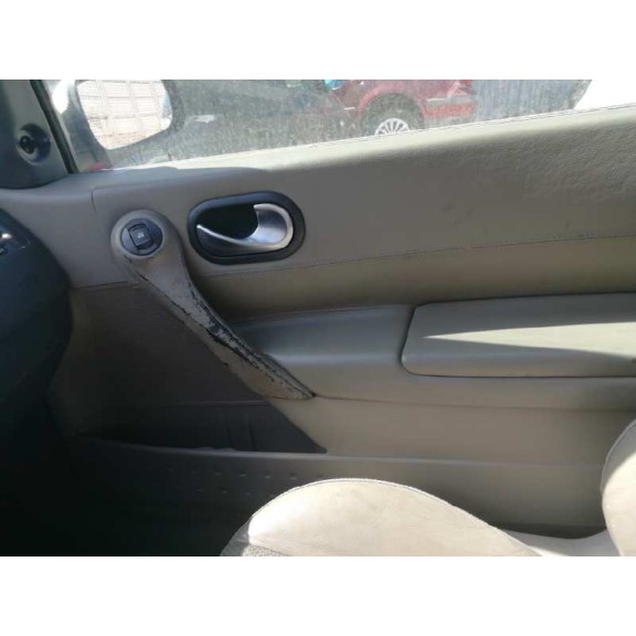 renault megane ii berlina 3p del año 2006