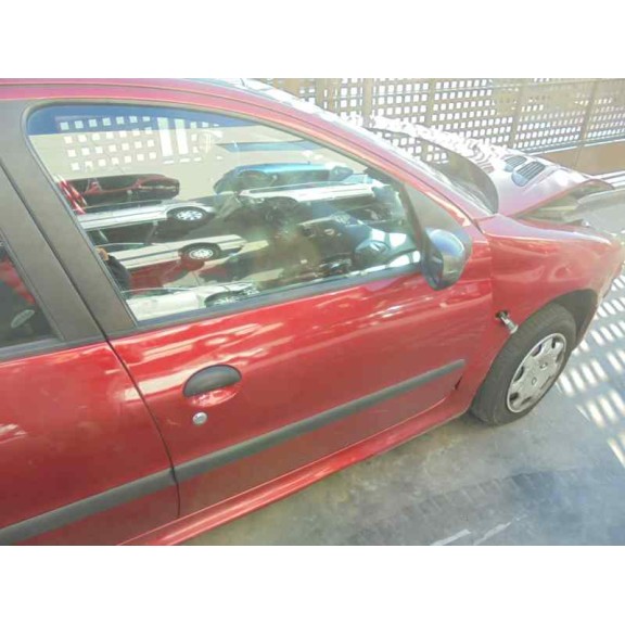 peugeot 206 berlina del año 1999