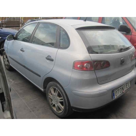 seat ibiza (6l1) del año 2003