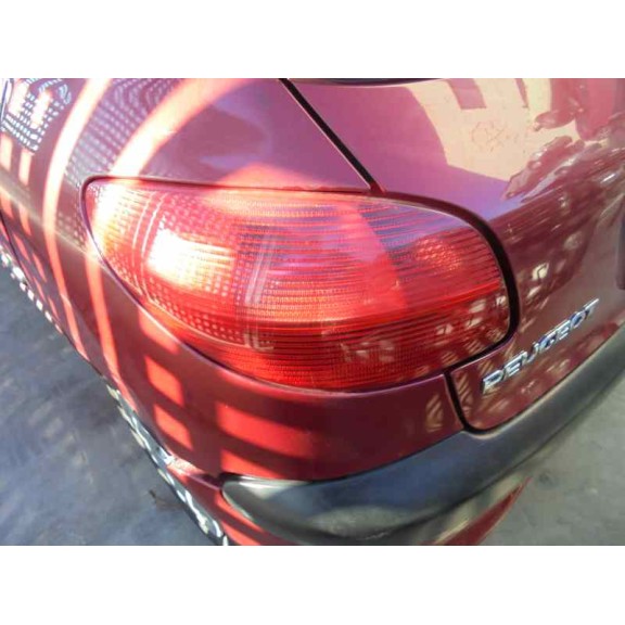 peugeot 206 berlina del año 1999