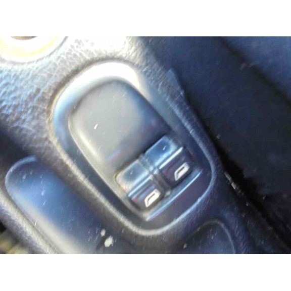 peugeot 206 berlina del año 1999