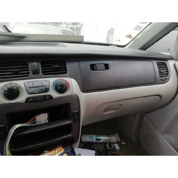 hyundai trajet (fo) del año 2005